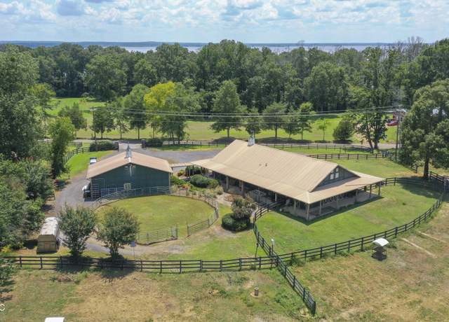 Property at 416 Twelve Oaks Trce, Canton, MS 39046
