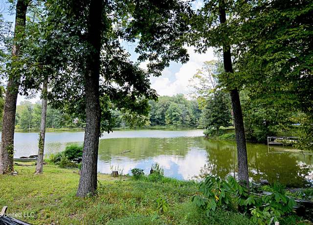 Property at 5360 Sportsman Dr, Nesbit, MS 38651