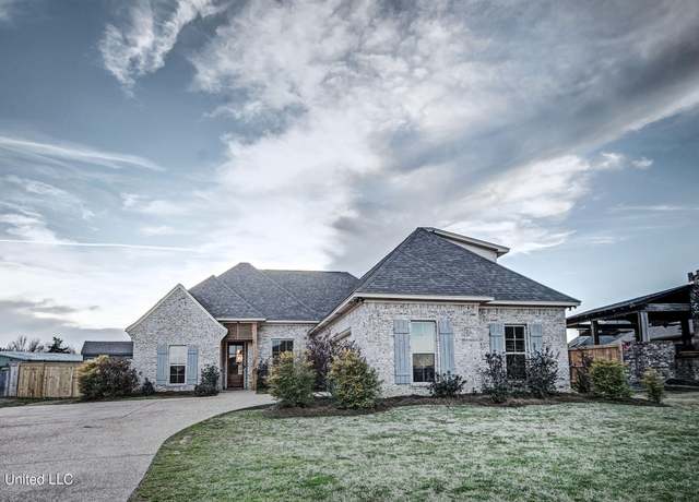 Property at 265 Clubview Cir, Pearl, MS 39208, 4 beds, 3 baths