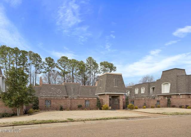 Property at 420 Saint Andrews Dr Unit B2-3, Jackson, MS 39211, 2 beds, 3 baths