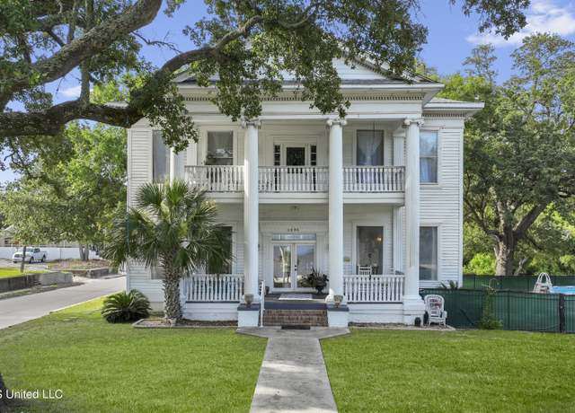 Property at 1096 Beach Blvd, Biloxi, MS 39530, 4 beds, 3 baths