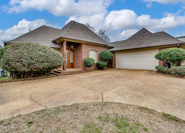 Property at 537 Turtle Ln, Brandon, MS 39047, 3 beds, 2 baths