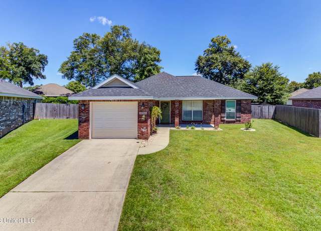 Property at 13745 Lawton Ln, Gulfport, MS 39503, 3 beds, 2 baths