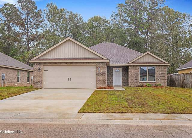 Property at 106 Wood Oaks Ct, Picayune, MS 39466, 3 beds, 2 baths