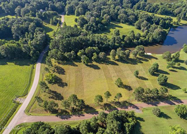 Property at Lake Crest Pl, Flora, MS 39071