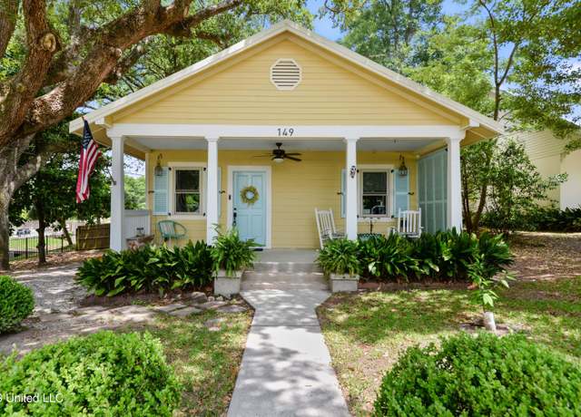 Property at 149 Bay View Ct, Bay Saint Louis, MS 39520, 3 beds, 2.5 baths