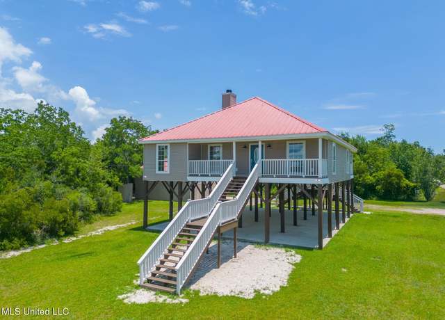 Property at 4284 34th St, Bay Saint Louis, MS 39520, 3 beds, 2 baths