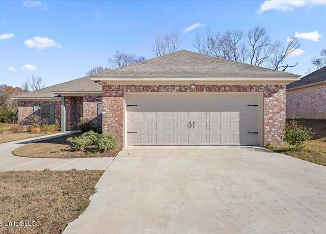 Property at 706 Magnolia Point Cir, Pearl, MS 39208, 4 beds, 2 baths