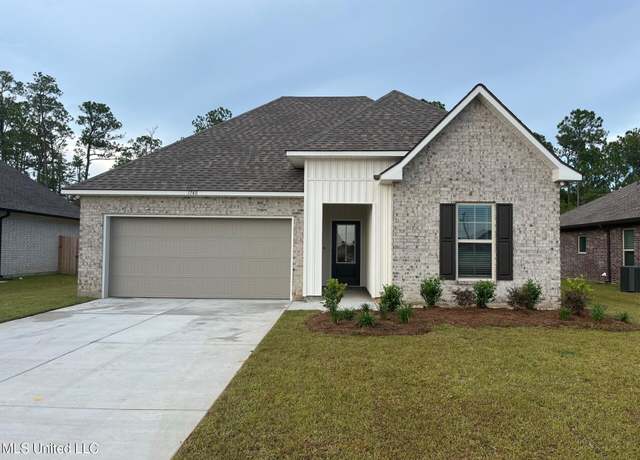 Property at 7740 Claymont Cir, Ocean Springs, MS 39564, 3 beds, 2 baths