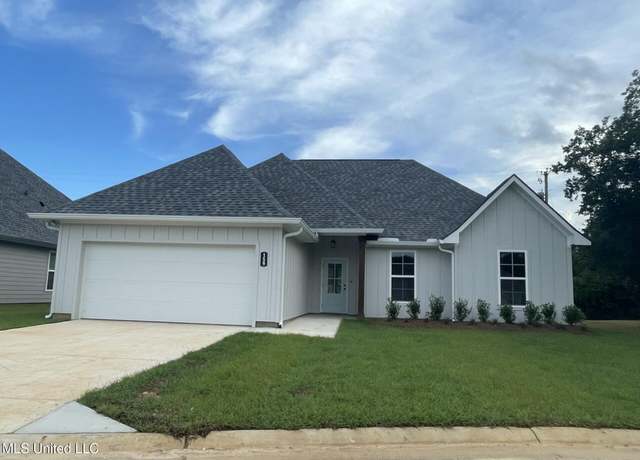 Property at 159 Le Moyne St, Bay Saint Louis, MS 39520, 3 beds, 2 baths