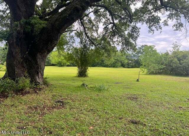Property at 4803 Orchard Rd, Pascagoula, MS 39581