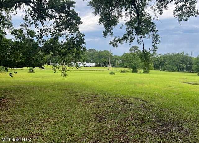 Property at 4803 Orchard Rd, Pascagoula, MS 39581