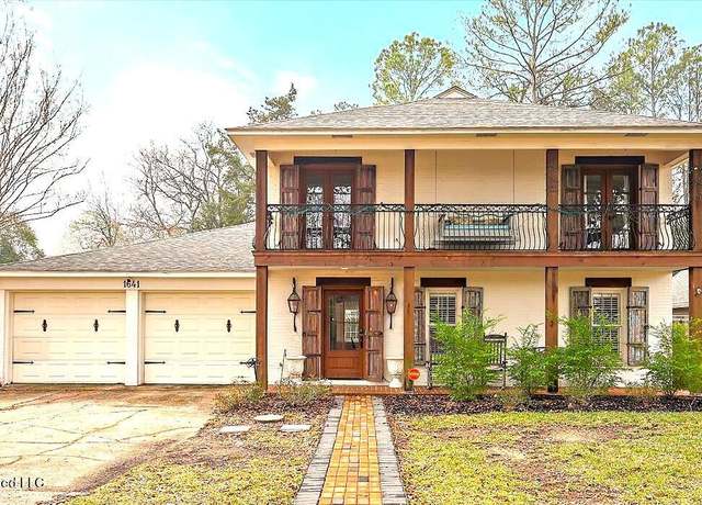Property at 1641 Sheffield Dr, Jackson, MS 39211, 3 beds, 2.5 baths