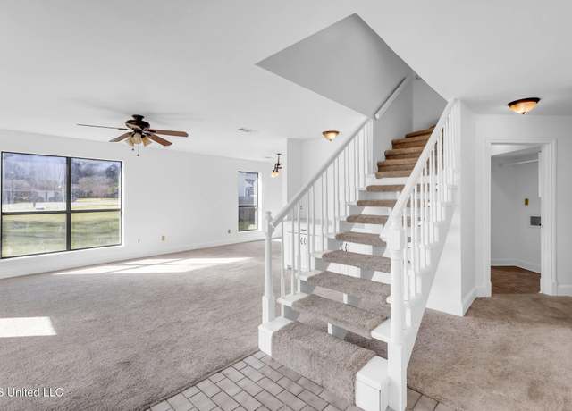 Property at 251 Rue Petit Bois, Biloxi, MS 39531, 4 beds, 2.5 baths