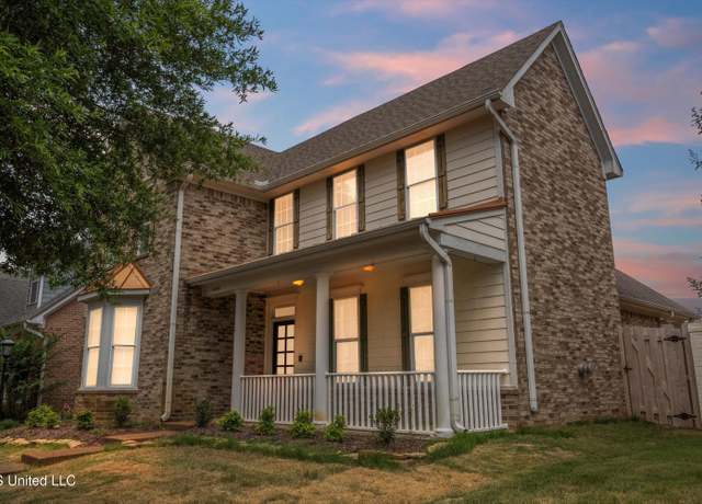 Property at 4690 Stone Cross Dr, Olive Branch, MS 38654, 3 beds, 2.5 baths