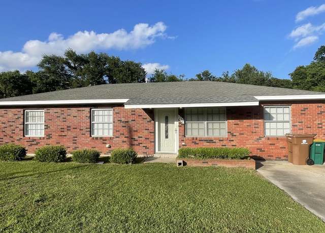 Property at 212 Charles Ave, Long Beach, MS 39560, 3 beds, 1 bath
