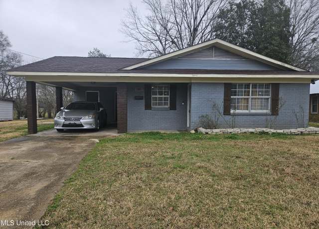 Property at 801 Marginal St, Port Gibson, MS 39150, 3 beds, 2 baths