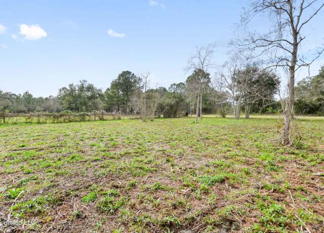 Property at 106 Engman Ave, Bay Saint Louis, MS 39520