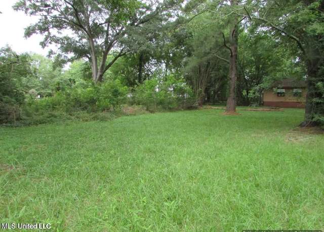 Property at 338 S Monroe St, Canton, MS 39046