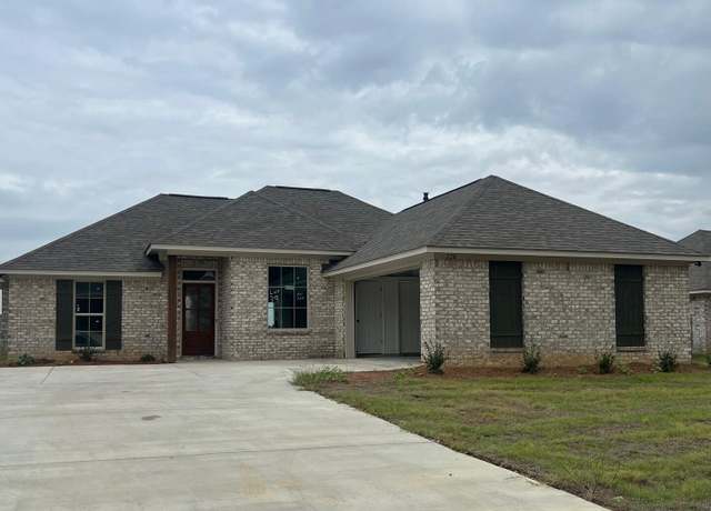 Property at 228 Hemingway Cir, Canton, MS 39046, 4 beds, 2 baths