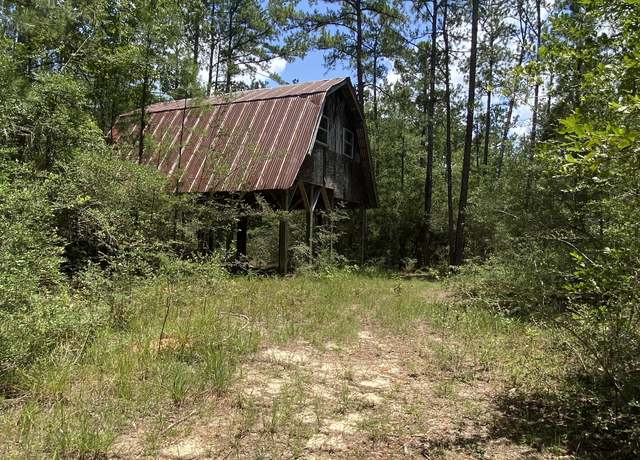 Property at Bear Dr, Carriere, MS 39426