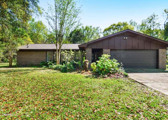 Property at 9503 Marina Ave, Ocean Springs, MS 39564, 4 beds, 2 baths