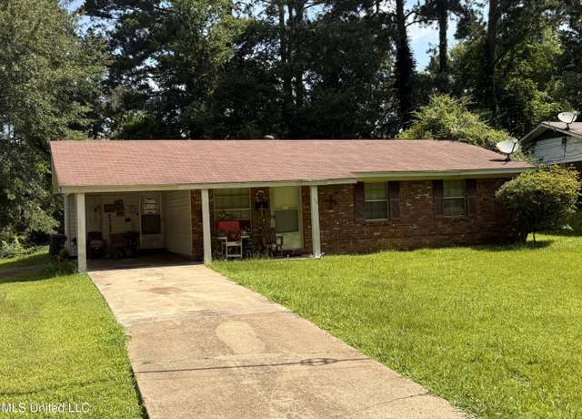 Property at 134 Cherry Hill Dr, Jackson, MS 39212, 3 beds, 1 bath