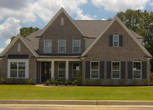 Property at 13697 River Grove Ln, Olive Branch, MS 38654, 4 beds, 3 baths