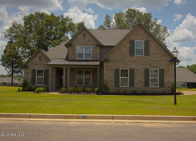Property at 13697 River Grove Ln, Olive Branch, MS 38654, 4 beds, 3 baths