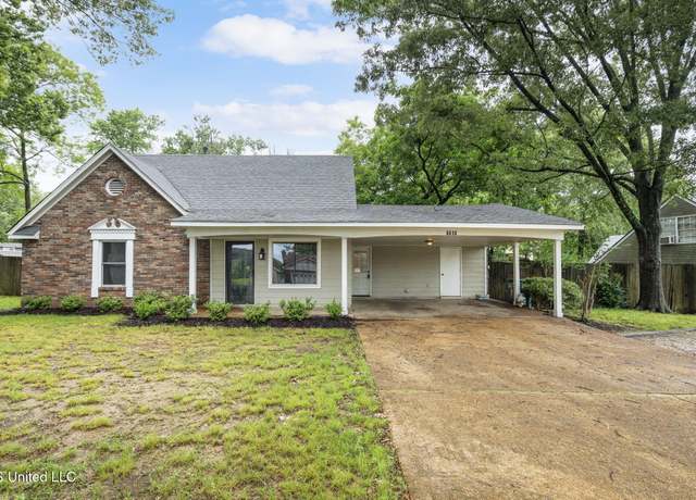 Property at 8610 N Lake Shore Dr, Southaven, MS 38671, 4 beds, 2 baths
