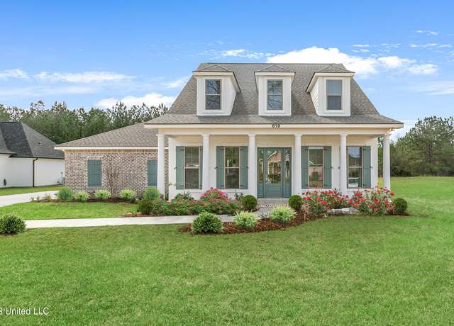 Property at 619 Deason Dr, Picayune, MS 39466, 4 beds, 2.5 baths