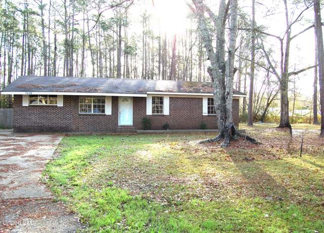 Property at 7420 Fish Hawk Rd, Gautier, MS 39553, 3 beds, 1.5 baths