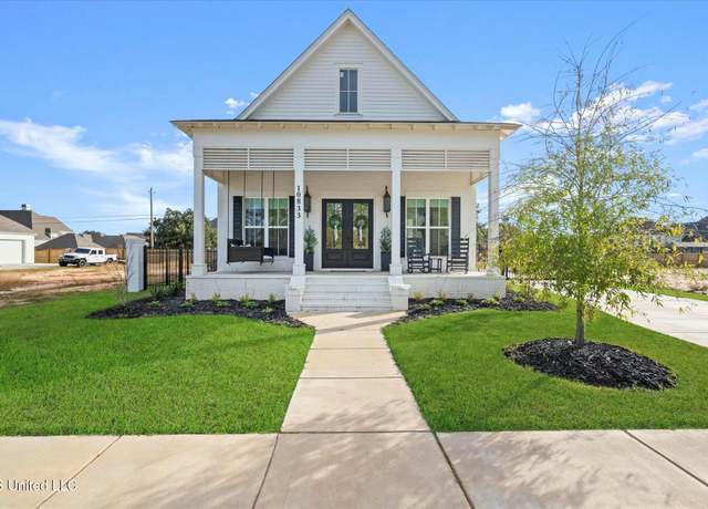 Property at 10833 Lily Ln, Gulfport, MS 39503, 3 beds, 2.5 baths