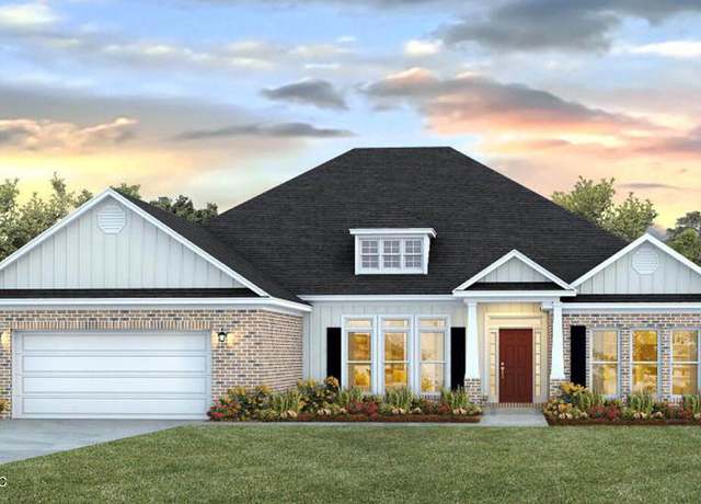 Property at 17083 River Hills Dr, Gulfport, MS 39503, 4 beds, 3 baths