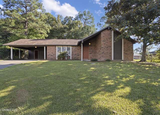 Property at 12321 Kipling Pl, Ocean Springs, MS 39564, 3 beds, 2 baths