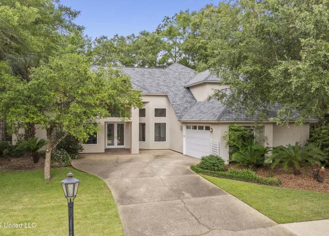 Property at 7395 Live Oak Way, Pass Christian, MS 39571, 4 beds, 3 baths