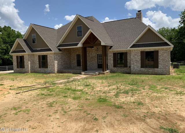 Property at 1000 Hawkins Rd. Rd, Courtland, MS 38620, 3 beds, 2.5 baths