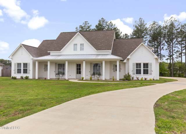 Property at 505 Castaway Cir, Brandon, MS 39047, 5 beds, 4.5 baths