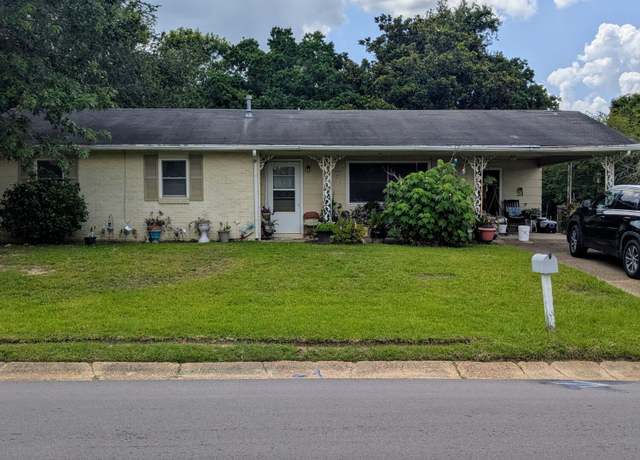 Property at 301 N Wilson Blvd, Gulfport, MS 39503, 3 beds, 1.5 baths
