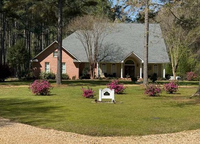 Property at 1078 Timberline, Summit, MS 39666, 5 beds, 3.5 baths