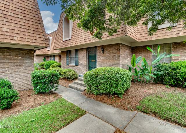Property at 5155 Wayneland Dr Unit L3, Jackson, MS 39211, 2 beds, 2.5 baths