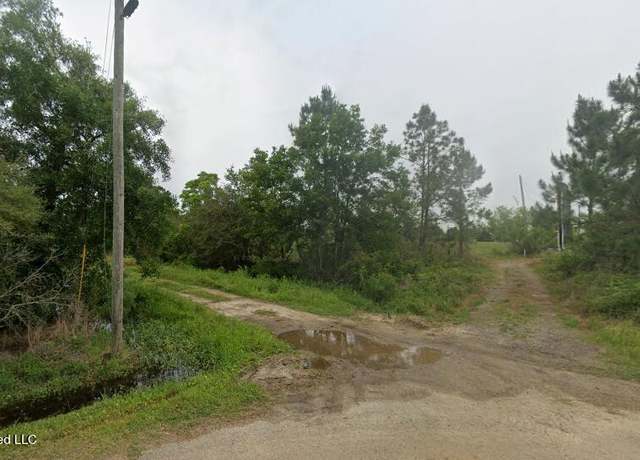 Property at 0 Pacific St, Bay Saint Louis, MS 39520