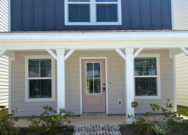 Property at 142 Coral Breeze Dr, Biloxi, MS 39531, 3 beds, 1.5 baths