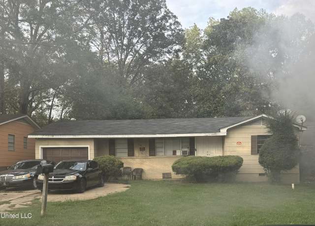 Property at 720 Winn St, Jackson, MS 39204, 3 beds, 2 baths