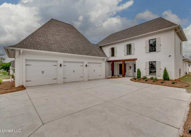 Property at 425 Whittington Cir, Madison, MS 39110, 5 beds, 4 baths
