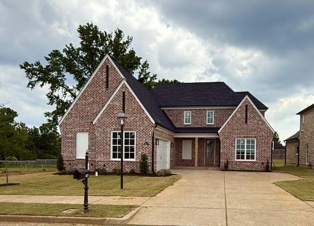 Property at 4277 S Bolivar Trl, Olive Branch, MS 38654, 5 beds, 3.5 baths
