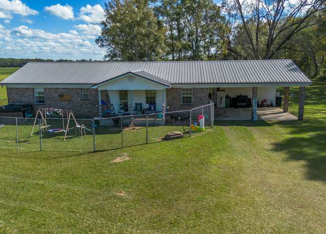 Property at 206 Brushy Creek Rd Rd, Lucedale, MS 39452, 2 beds, 2 baths