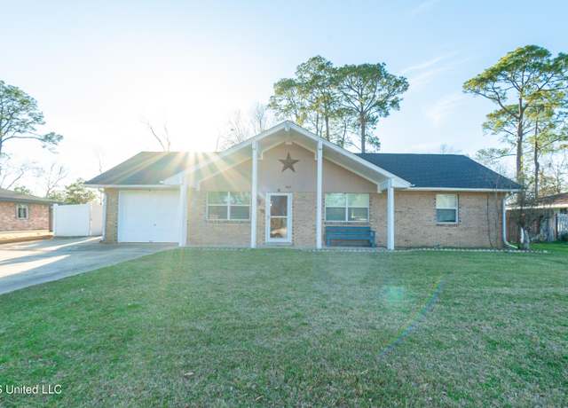 Property at 907 Catalpa Ct, Gulfport, MS 39503, 3 beds, 2 baths