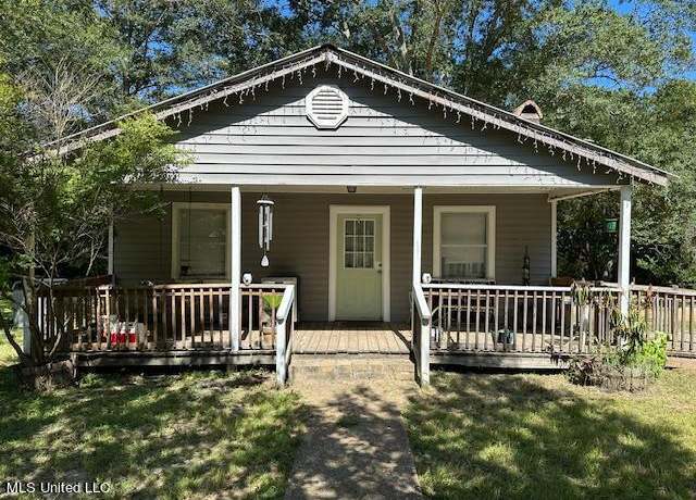 Property at 142 Hillview Dr, Poplarville, MS 39470, 3 beds, 2 baths