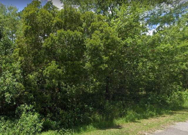 Property at 13290 Bonnie St, Gulfport, MS 39503